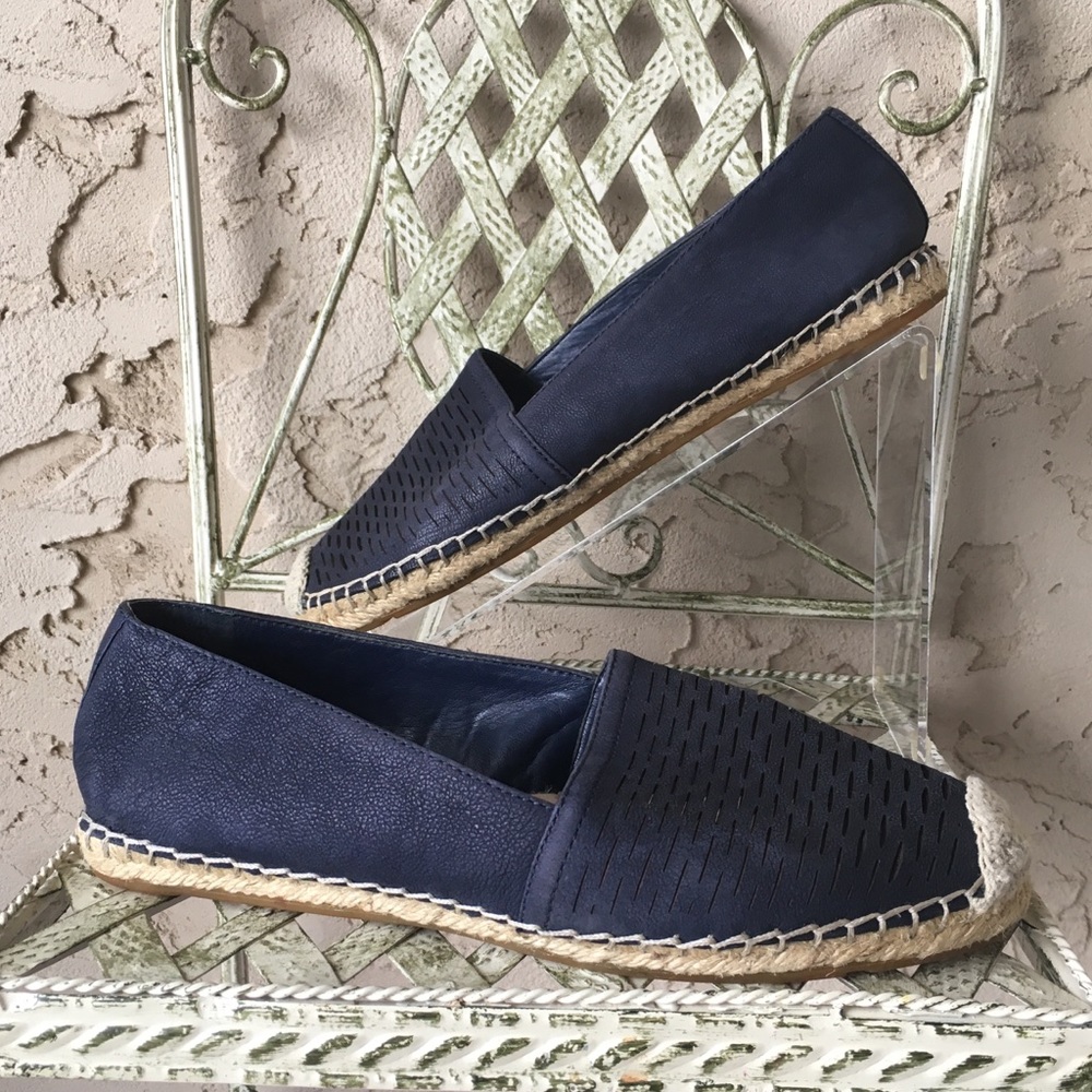 Vince Camuto Disti Espadrille Navy Leather